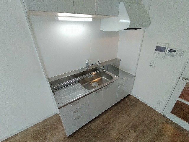 神戸市兵庫区西出町１丁目の賃貸マンションのキッチン