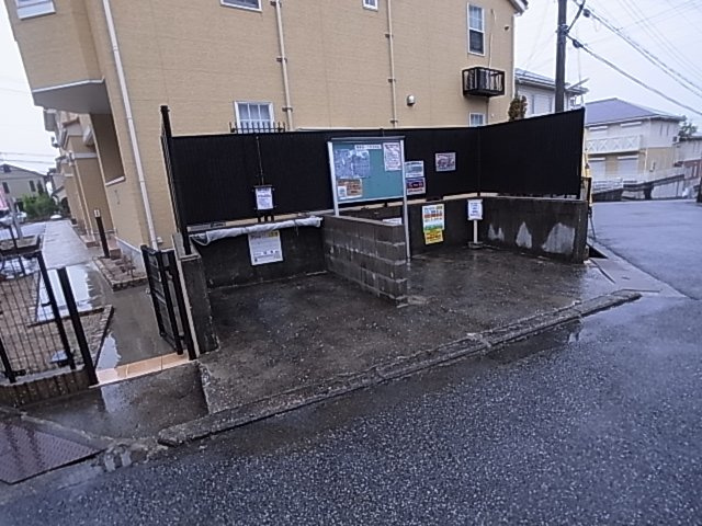 神戸市須磨区南落合１丁目のアパート