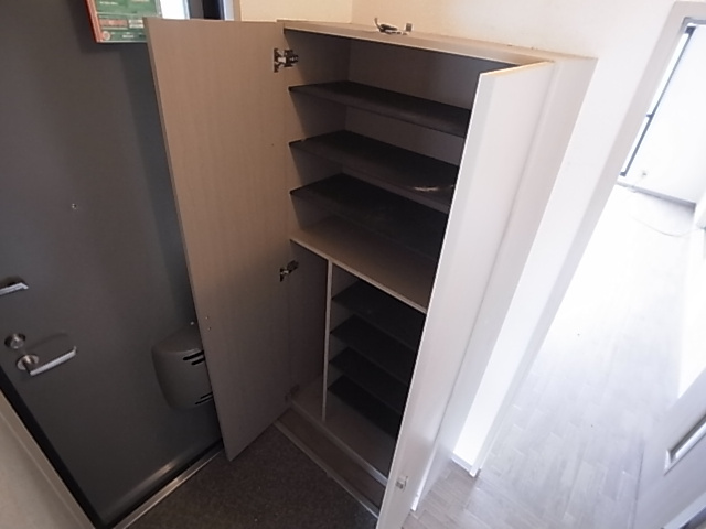 神戸市須磨区千守町１丁目のアパート