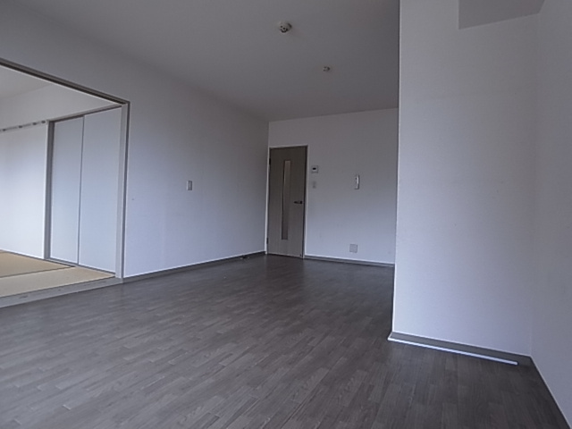 神戸市須磨区千守町１丁目のアパート