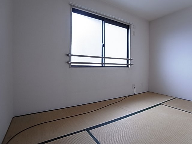 神戸市須磨区千守町１丁目のアパート