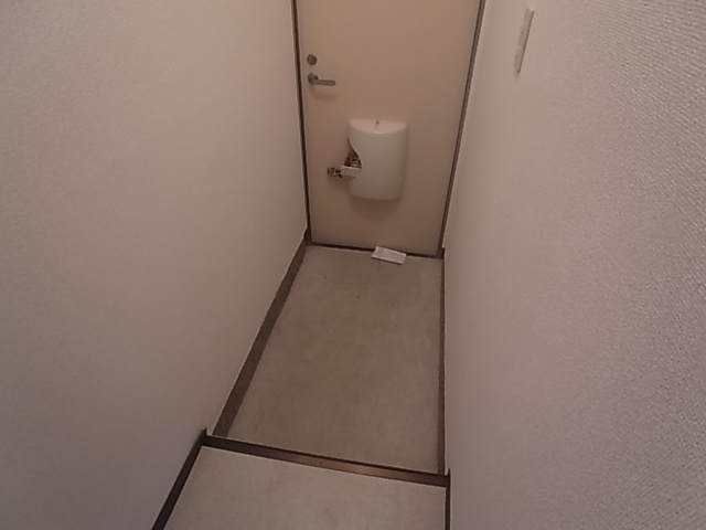 神戸市長田区高東町１丁目のハイツの玄関|玄関