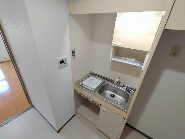 神戸市兵庫区上沢通７丁目の賃貸マンションのキッチン|キッチン
