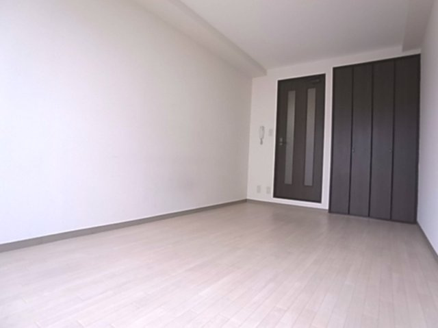 神戸市須磨区須磨浦通４丁目の賃貸マンションの内装|洋室