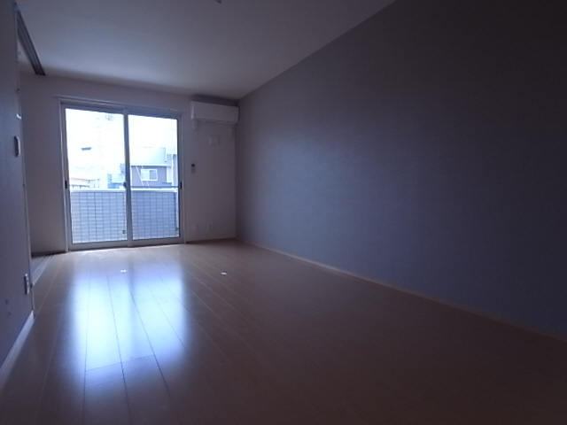 神戸市北区谷上東町のアパートの居間・リビング|リビング