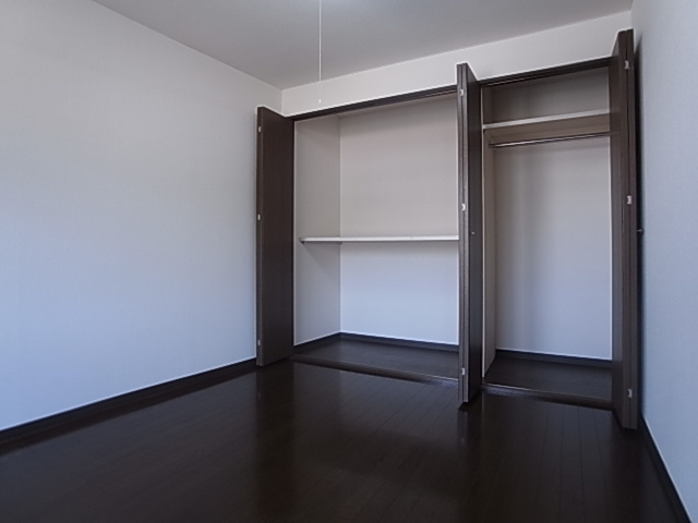 神戸市須磨区須磨浦通５丁目の賃貸マンションの収納|クローゼット