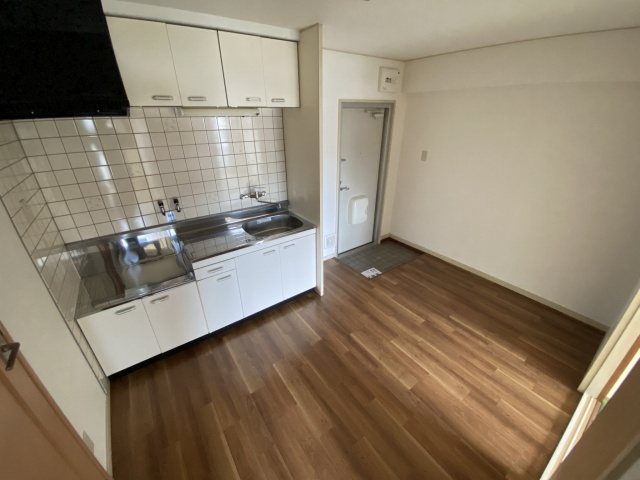 神戸市長田区西山町３丁目の賃貸マンションの居間・リビング|リビング