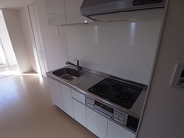 神戸市長田区大塚町９丁目のアパートのキッチン|システムキッチン（ガス３口）