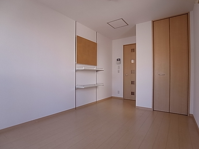 神戸市長田区松野通２丁目のアパートの居間・リビング|リビング室内