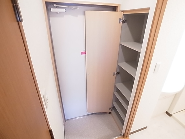 神戸市兵庫区駅南通２丁目の賃貸マンション