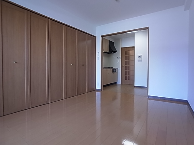 神戸市兵庫区駅南通２丁目の賃貸マンションの居間・リビング|リビング