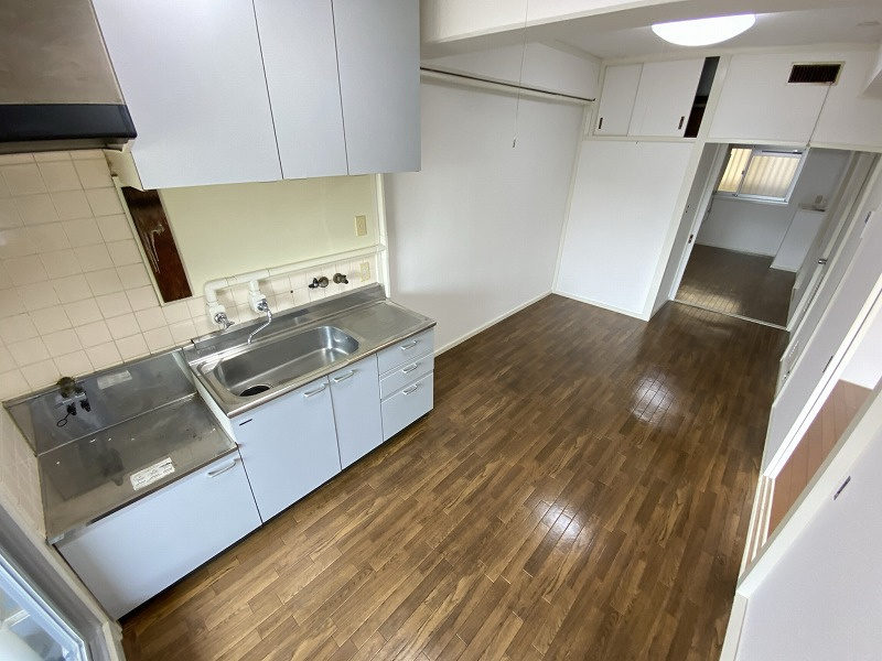 神戸市兵庫区菊水町１０丁目の賃貸マンションの居間・リビング|リビング