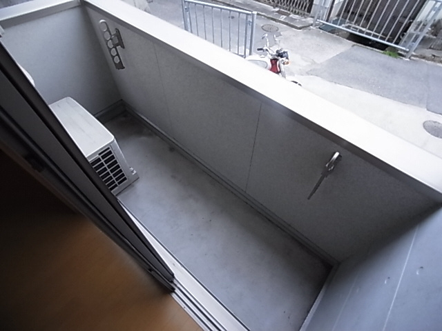 神戸市須磨区須磨浦通６丁目の賃貸マンションのバルコニー