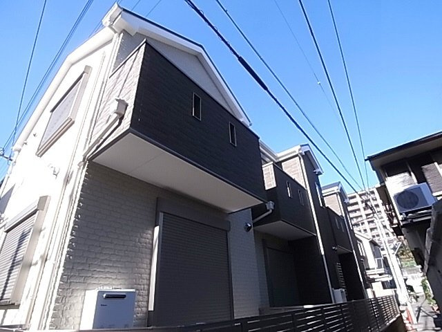 神戸市須磨区須磨浦通６丁目のアパート