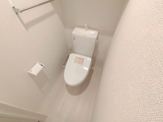 神戸市長田区片山町１丁目のアパートのトイレ