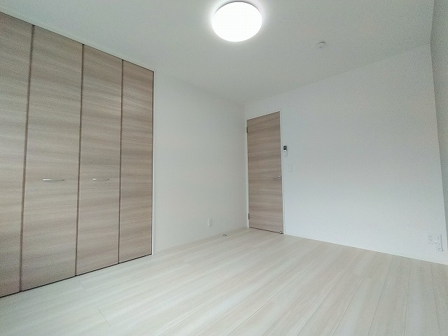 神戸市長田区片山町１丁目のアパートの内装|洋室