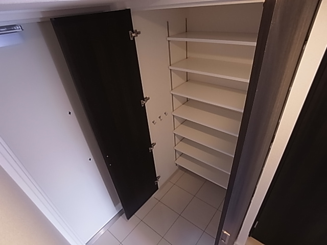 神戸市兵庫区大開通３丁目の賃貸マンション