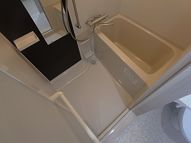 神戸市須磨区妙法寺字大津江の賃貸マンションの浴室|浴室