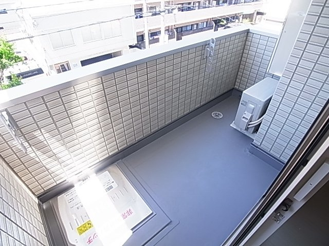 神戸市兵庫区兵庫町２丁目のアパートのバルコニー|バルコニー