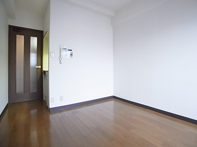 神戸市兵庫区中道通１丁目の賃貸マンション