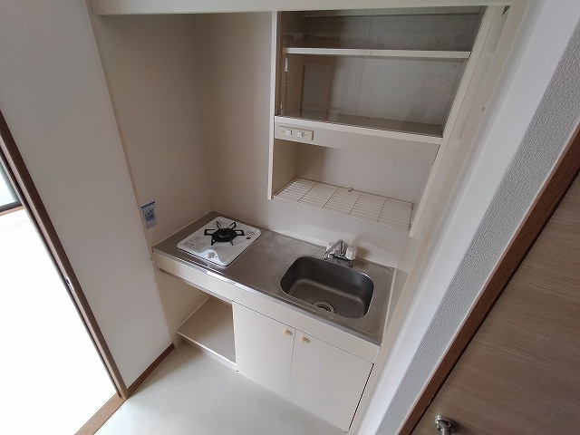 神戸市兵庫区荒田町３丁目のアパートのキッチン|キッチン