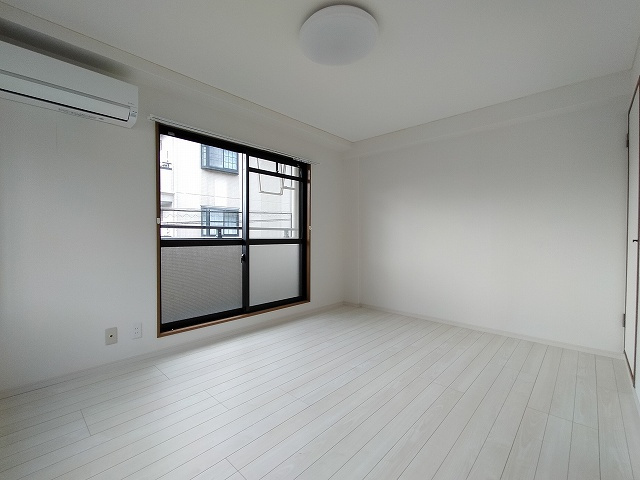 神戸市兵庫区荒田町３丁目のアパートの内装|洋室