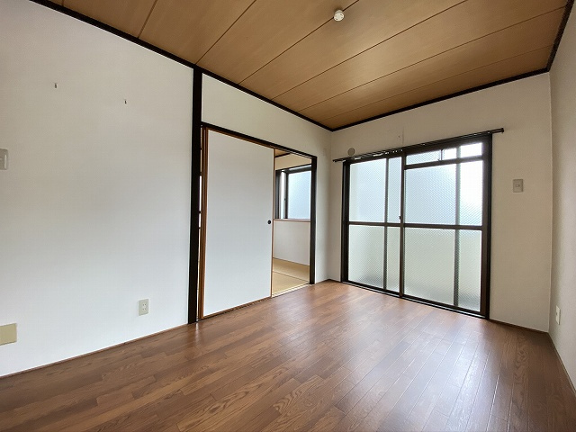 神戸市兵庫区浜崎通の賃貸マンションの居間・リビング|室内