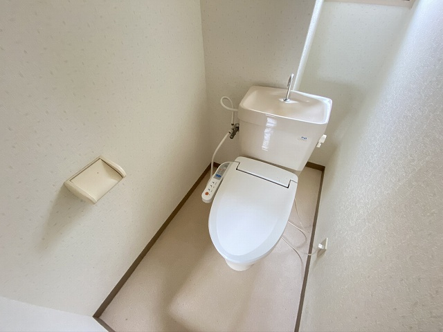 神戸市兵庫区浜崎通の賃貸マンションのトイレ|ウォシュレット付