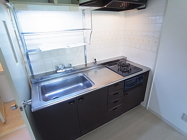 神戸市長田区大谷町３丁目の賃貸マンションのキッチン|システムキッチン（ガス２口）