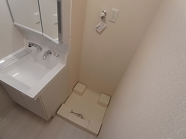 神戸市須磨区千守町１丁目のアパート