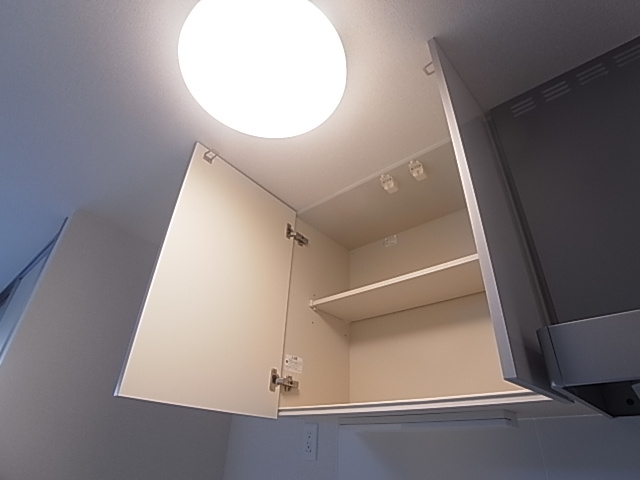 神戸市須磨区千守町１丁目のアパート