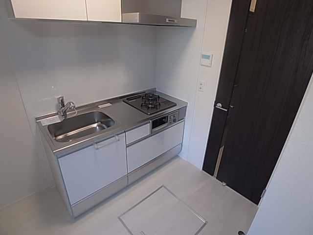 神戸市須磨区千守町１丁目のアパートのキッチン|システムキッチン（ガス２口）