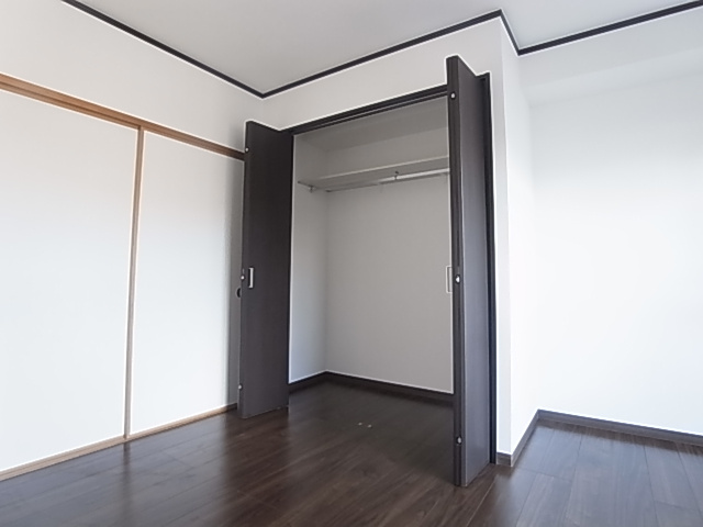 神戸市長田区久保町９丁目の賃貸マンションの収納|クローゼット