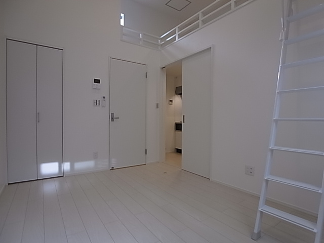 神戸市兵庫区切戸町のアパート