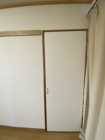 メゾンジェンティールの収納|半間の収納があります。