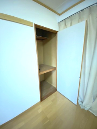 メゾンジェンティールの収納|奥行きのある収納なのでたっぷり収納できます。