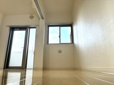 【洋室】 | エスティメゾン川口