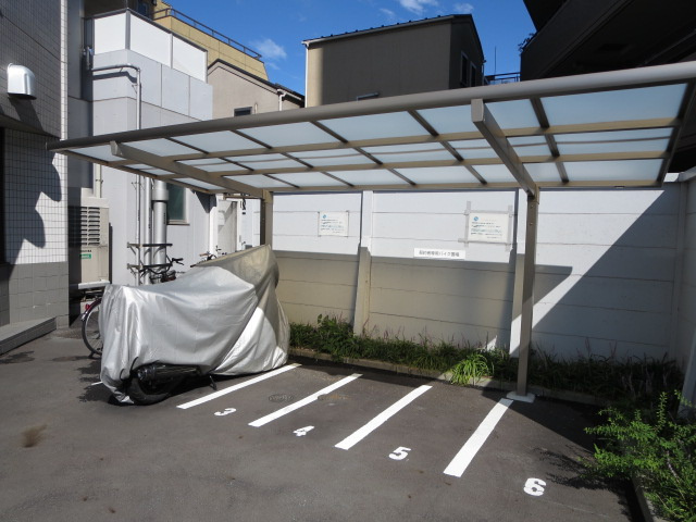 サウンドおしあげの駐車場