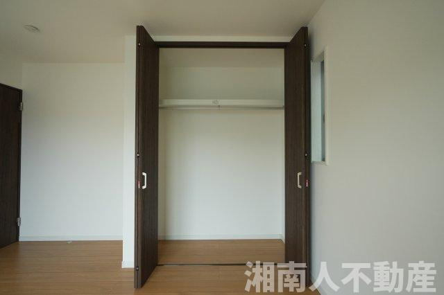 藤沢市大鋸　新築戸建の収納|小物を収納するのに便利です