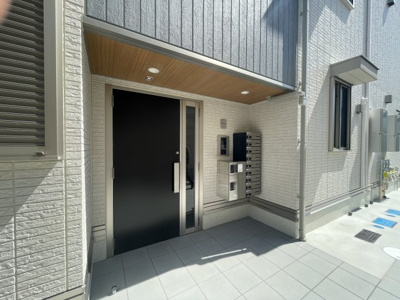 【エントランス】 | レリアンファミリオⅨ