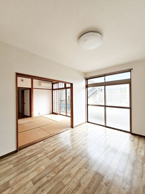 【居間・リビング】 | 太田貸家