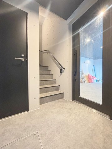 「防音マンション」サウンドフリー蒲田駅前のロビー|建物の内部です