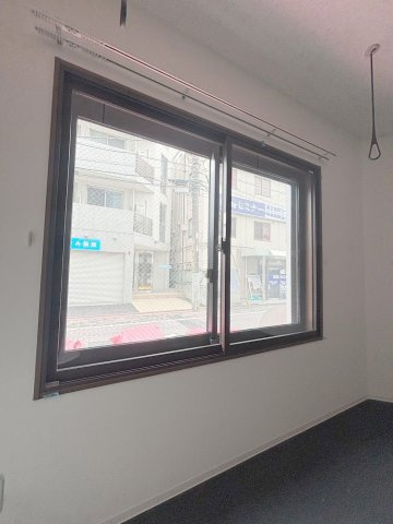 「防音マンション」サウンドフリー蒲田駅前の和室|窓は２重サッシになります