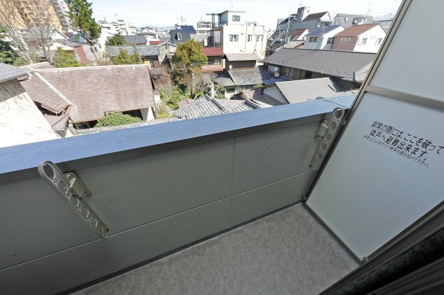 Mia Casa 御所西のバルコニー