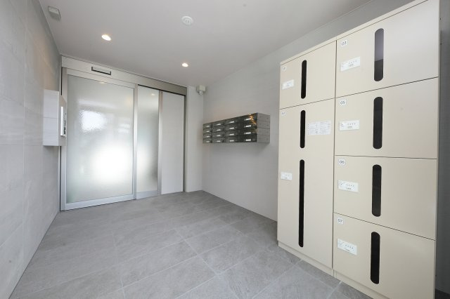 Ease御所西のロビー|ロビー