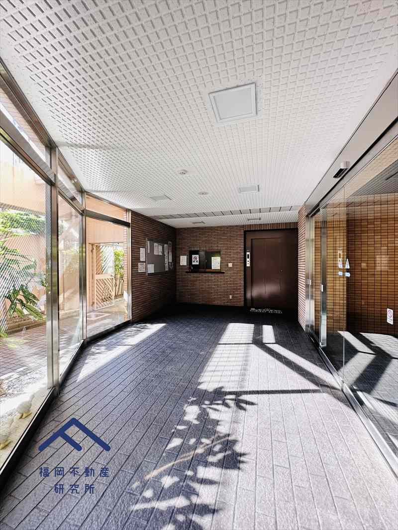 ロワールマンション南福岡5のエントランス