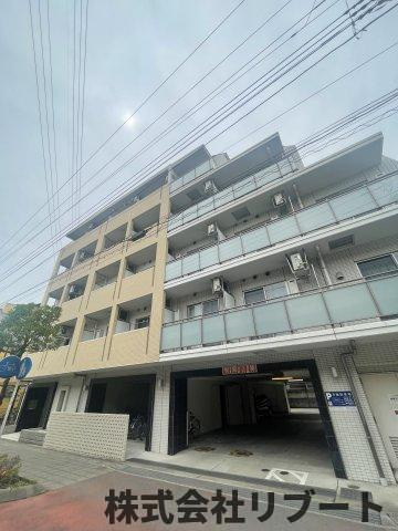 エマーレ行徳