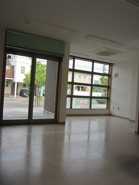 大府市若草町２丁目店舗の外観