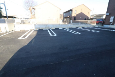 【駐車場】 | カーサ・リリーＥ | 駐車場