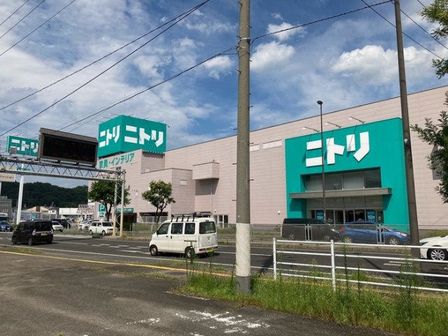 カーサ・リリーＥ|ニトリ福島店490m